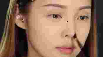 女生鼻子上长有痣好不好图解_鼻子上面长有痣的女人代表什么意思