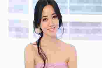 天生弯月眉女人命运_弯月眉的命运怎么样