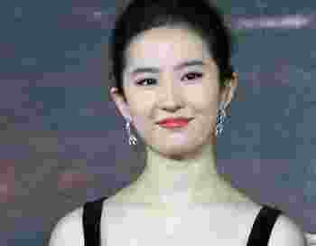 鹅蛋脸的女生面相好吗_鹅蛋脸的面相女生好不好